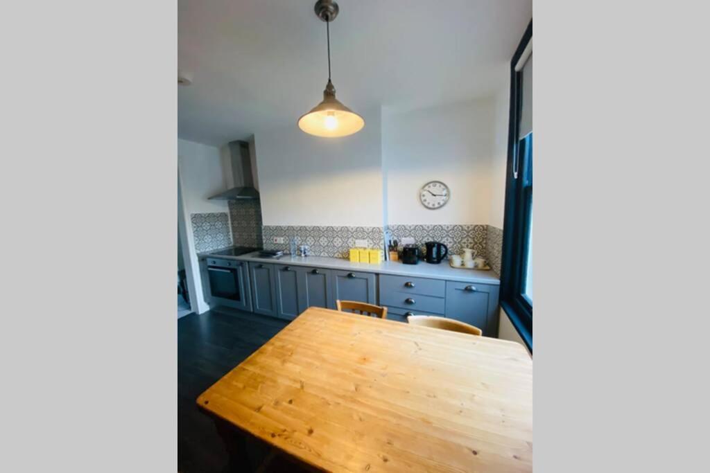Beautiful First Floor Apartment In St Leonards Экстерьер фото